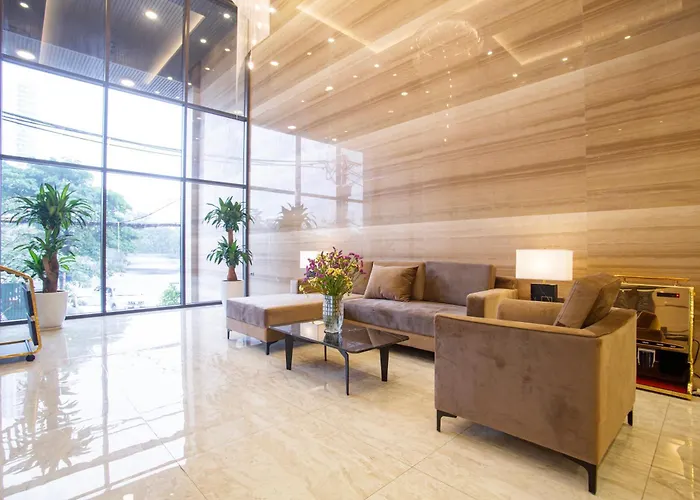 Western Skyline Hotel
